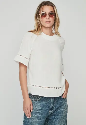 Blusa bordado escalera blanca