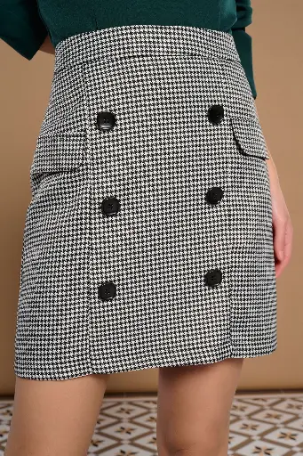 Falda corta pata de gallo