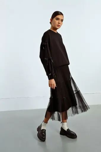 Falda larga plisada tejido de tul